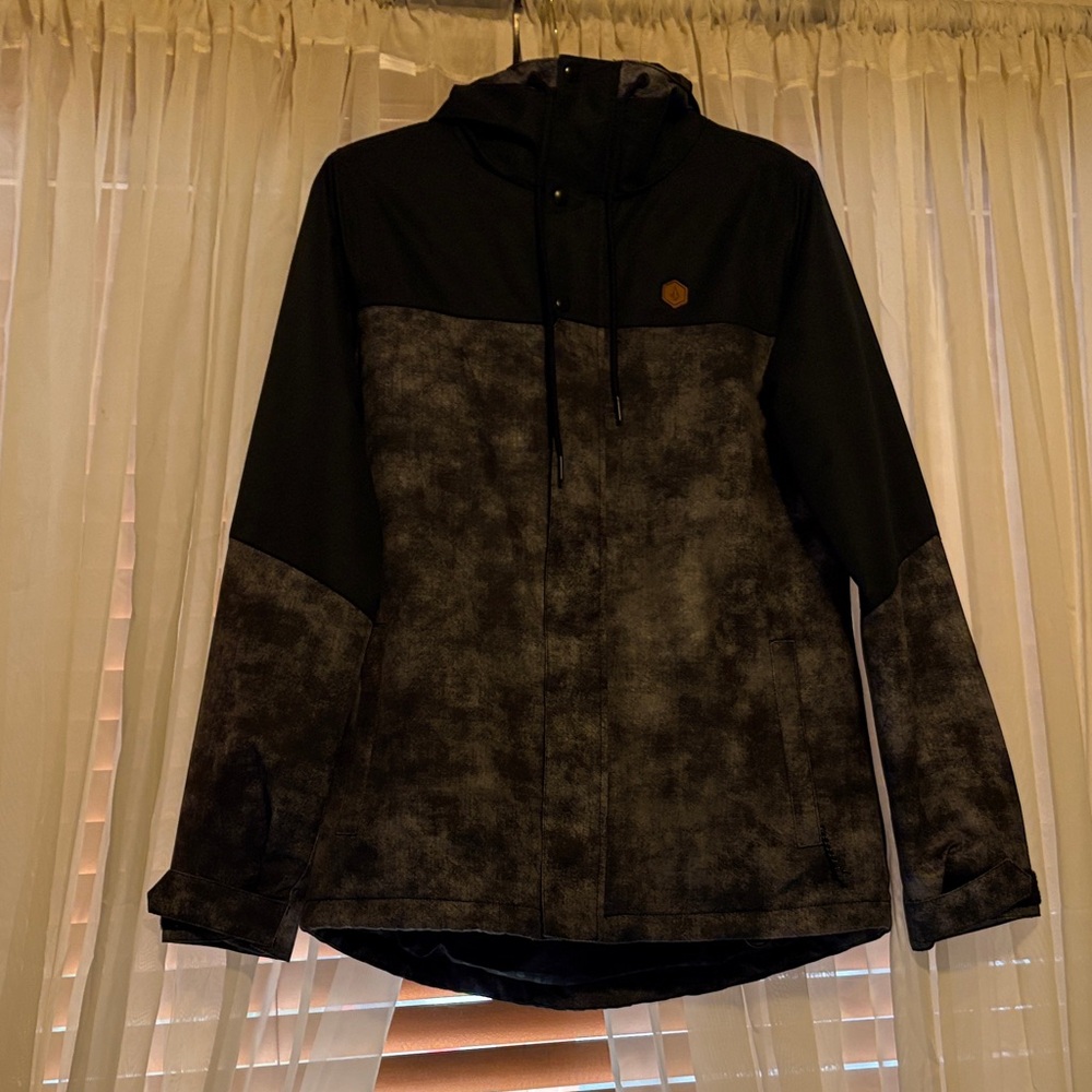 Volcom Black Patterned Hooded Ski Jacket - image 1